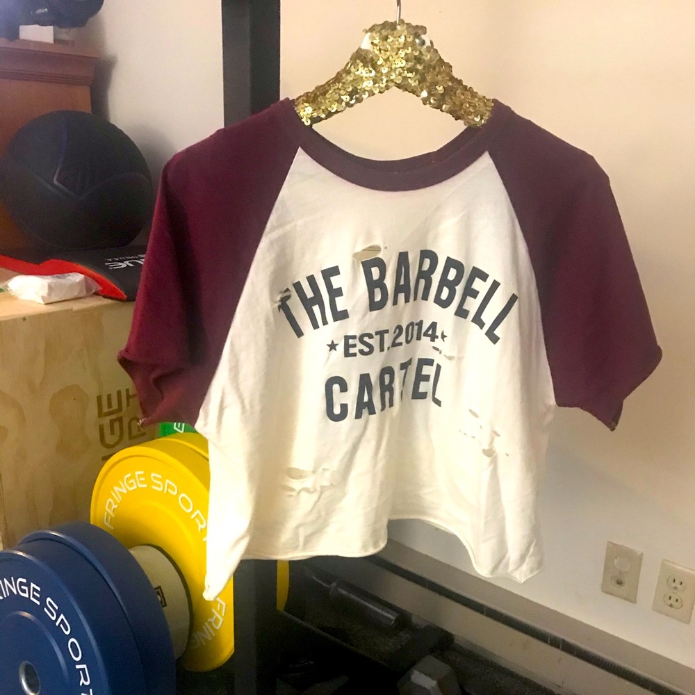 Barbell Cartell ripped cropped baseball tee